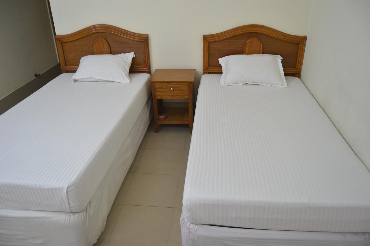 Hotel Marine Plaza Cox's Bazar Dış mekan fotoğraf