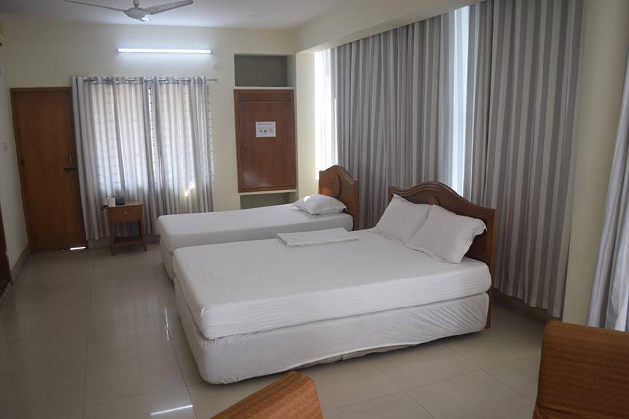 Hotel Marine Plaza Cox's Bazar Dış mekan fotoğraf