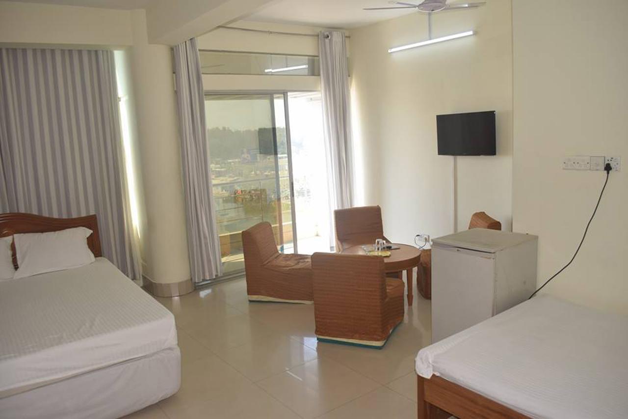 Hotel Marine Plaza Cox's Bazar Dış mekan fotoğraf